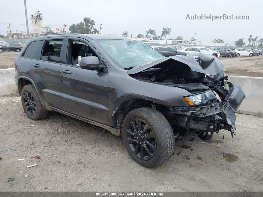 2017 Jeep Grand Cherokee Altitude 4x2 Черный vin: 1C4RJEAG9HC788865