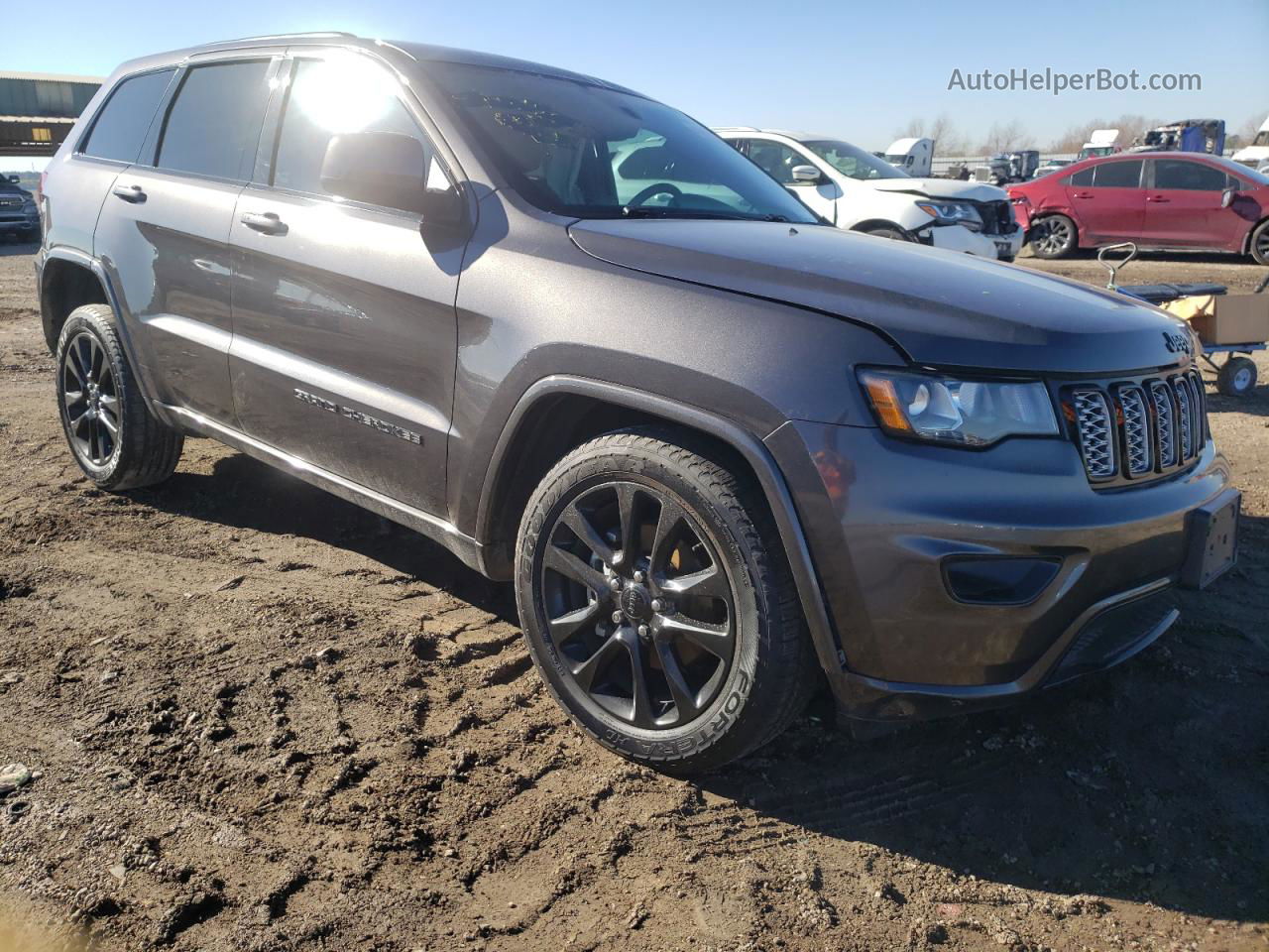 2019 Jeep Grand Cherokee Laredo Gray vin: 1C4RJEAG9KC614656