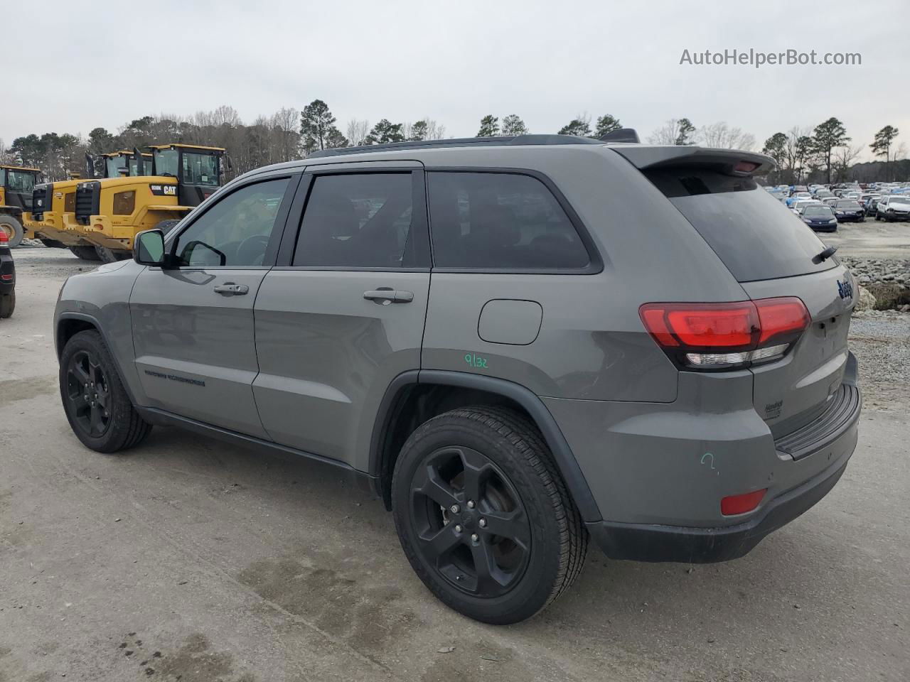 2019 Jeep Grand Cherokee Laredo Угольный vin: 1C4RJEAG9KC811617