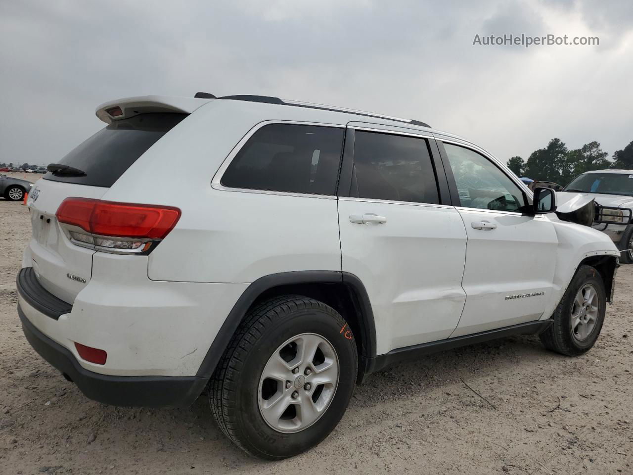 2014 Jeep Grand Cherokee Laredo Белый vin: 1C4RJEAGXEC207854