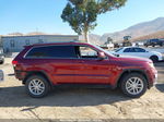 2017 Jeep Grand Cherokee Laredo 4x2 Red vin: 1C4RJEAGXHC638103