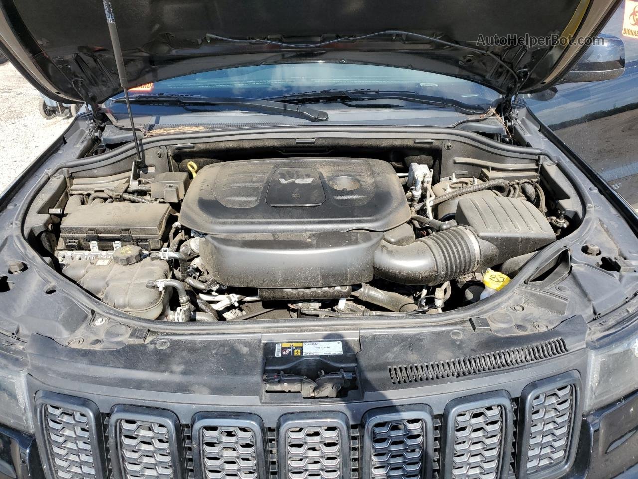 2019 Jeep Grand Cherokee Laredo Черный vin: 1C4RJEAGXKC662537