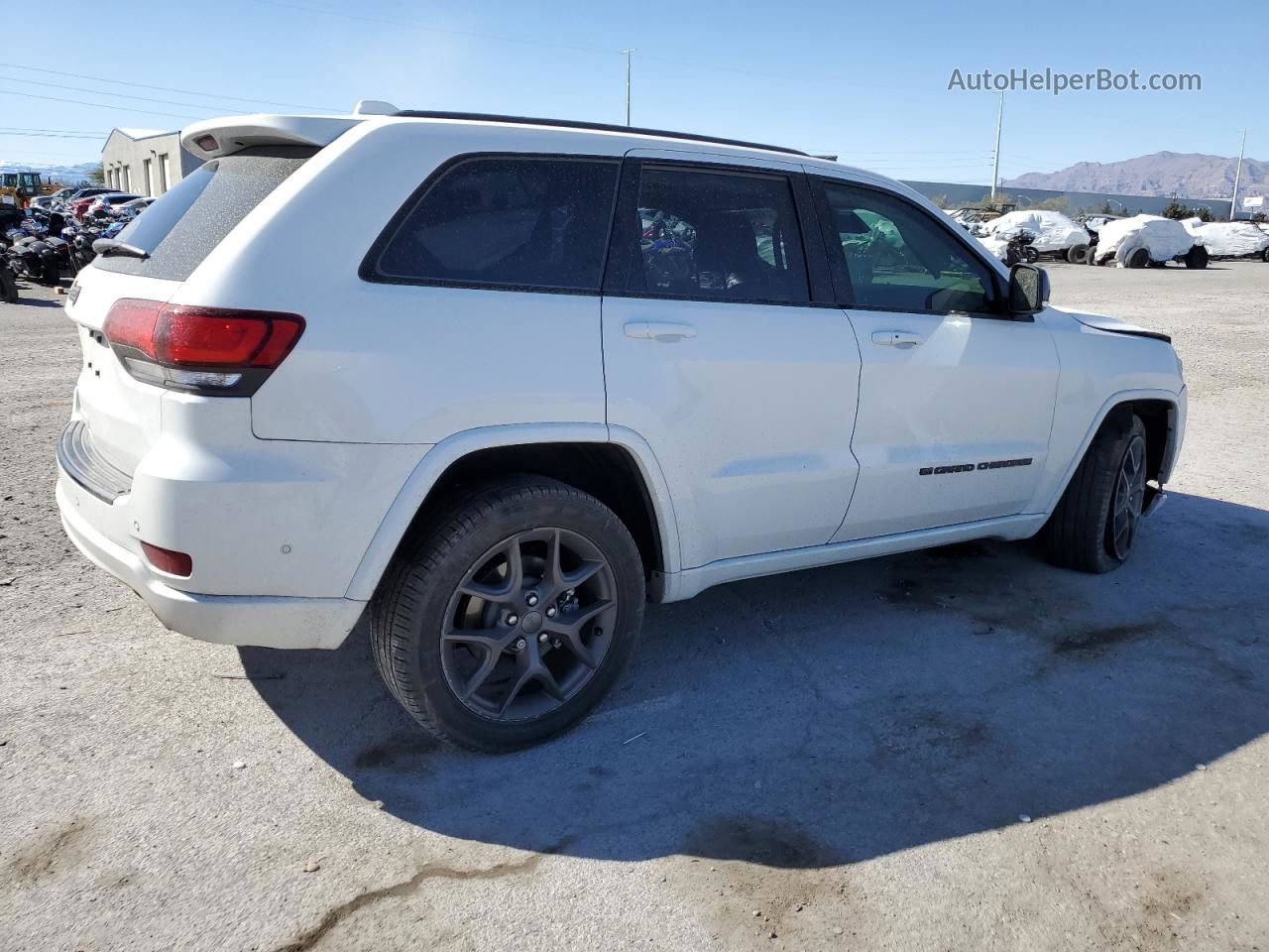 2021 Jeep Grand Cherokee Limited White vin: 1C4RJEBG5MC569975