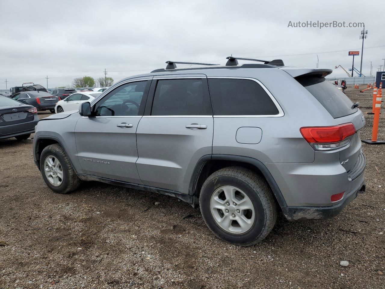 2014 Jeep Grand Cherokee Laredo Silver vin: 1C4RJFAG1EC236732