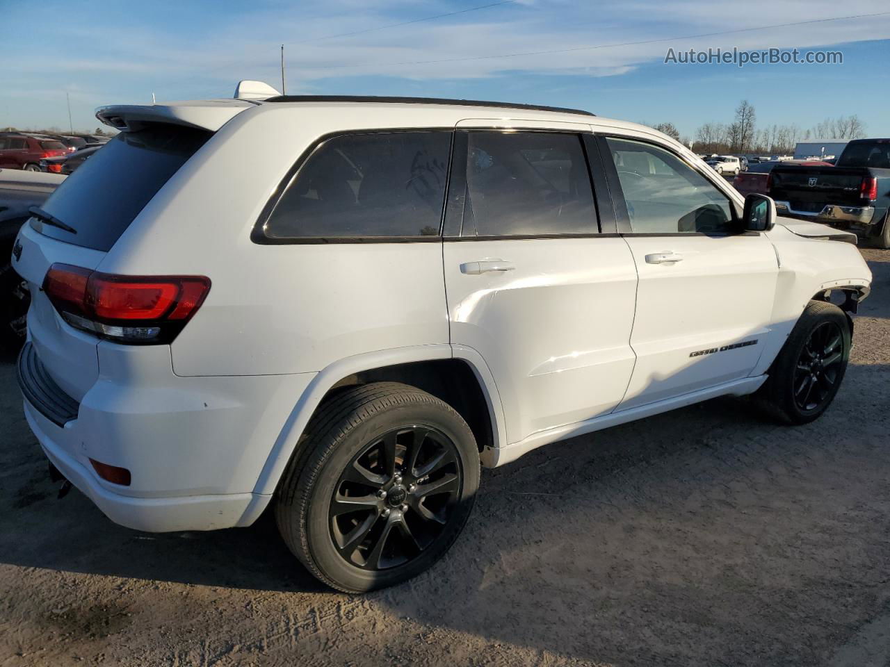 2019 Jeep Grand Cherokee Laredo White vin: 1C4RJFAG1KC850059