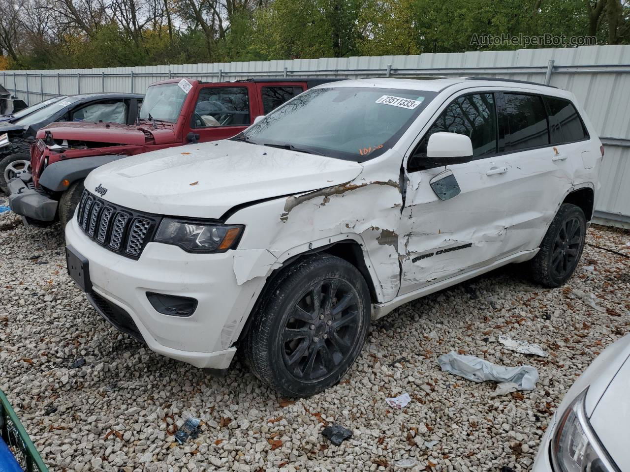 2021 Jeep Grand Cherokee Laredo Белый vin: 1C4RJFAG1MC586926