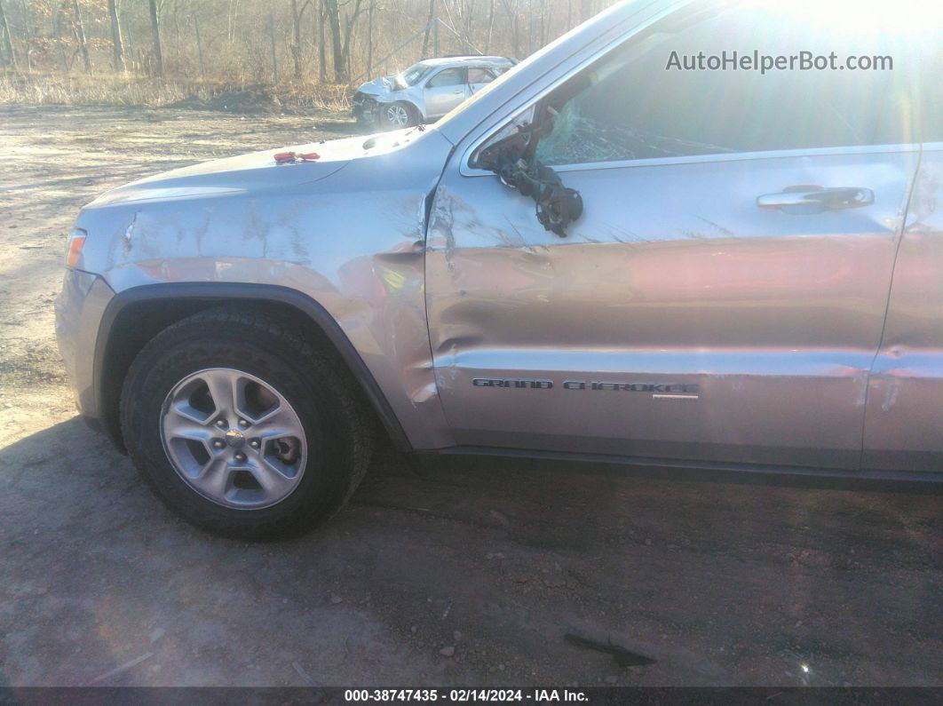 2017 Jeep Grand Cherokee Laredo 4x4 Silver vin: 1C4RJFAG2HC811229