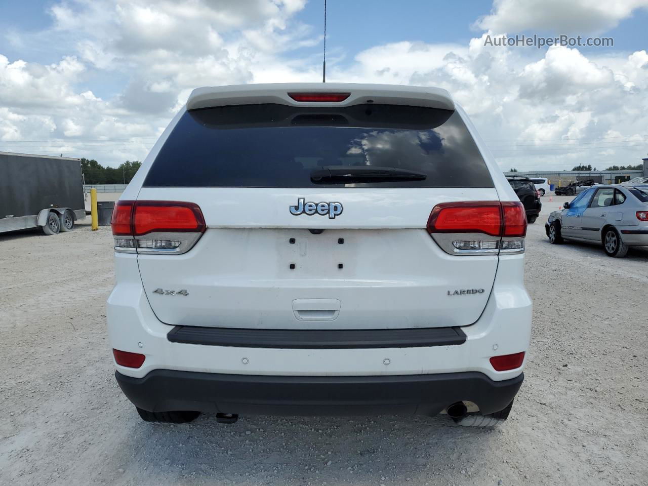 2021 Jeep Grand Cherokee Laredo White vin: 1C4RJFAG2MC576454