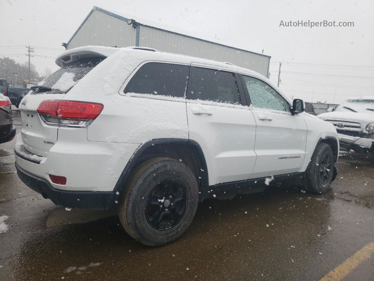 2014 Jeep Grand Cherokee Laredo White vin: 1C4RJFAG3EC341076