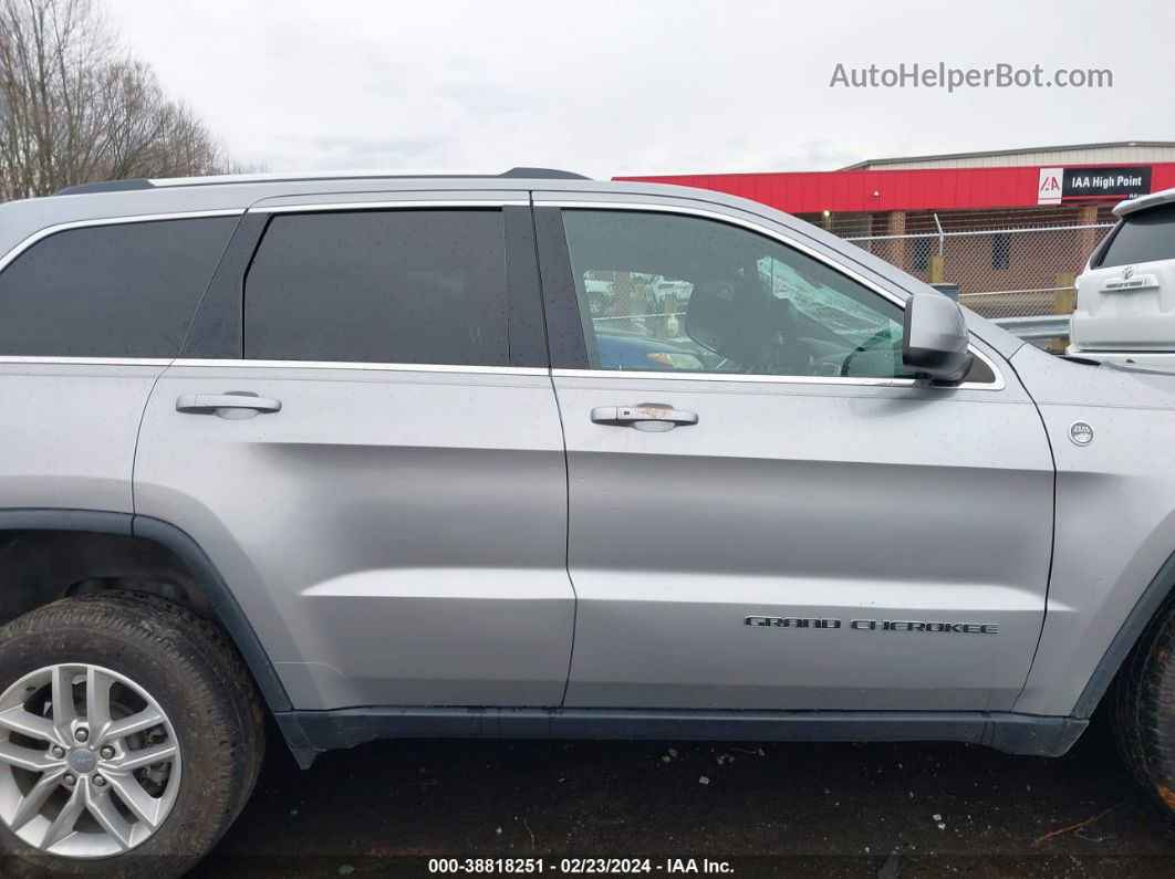 2017 Jeep Grand Cherokee Laredo 4x4 Silver vin: 1C4RJFAG3HC730000