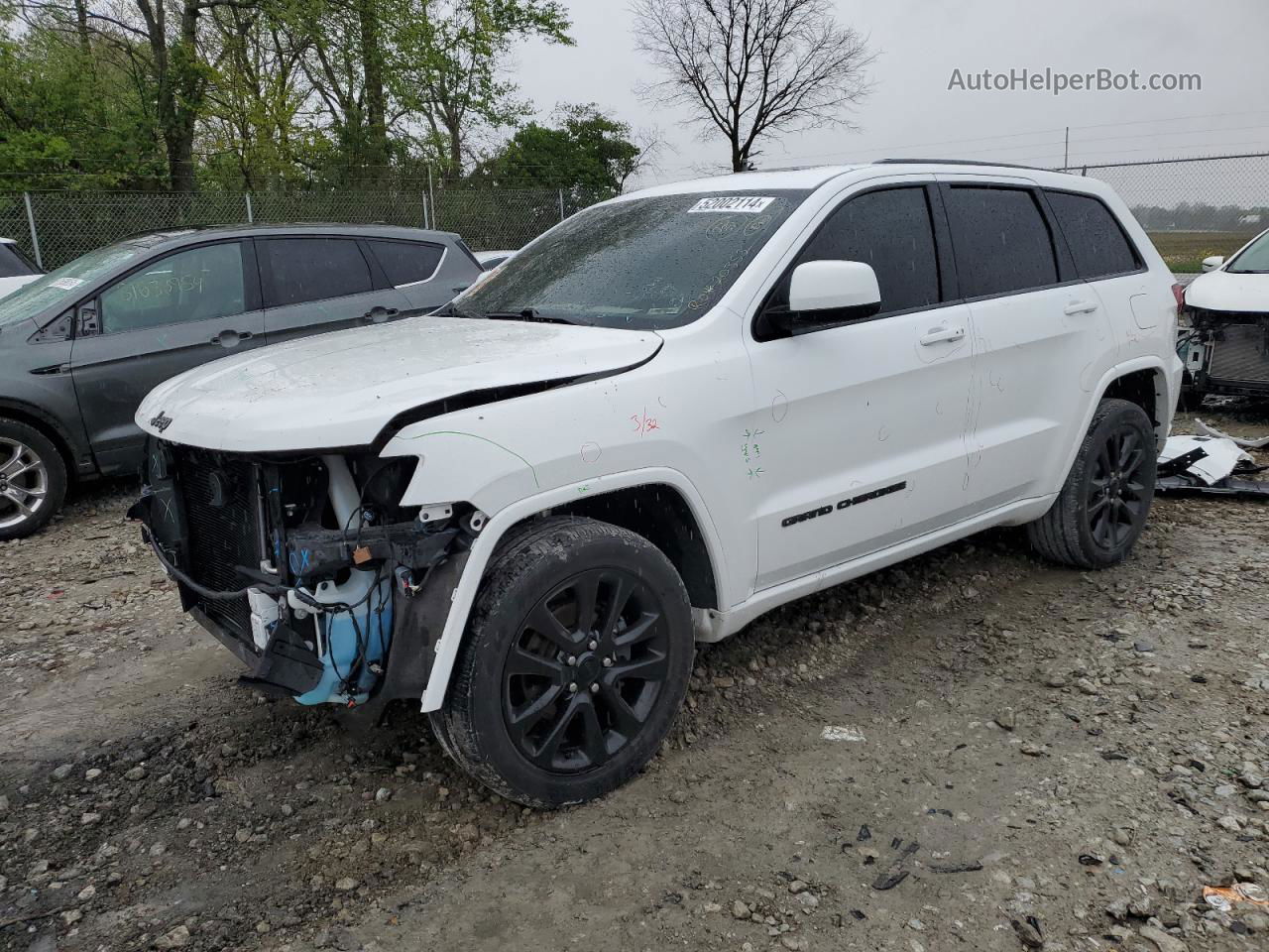 2019 Jeep Grand Cherokee Laredo White vin: 1C4RJFAG3KC561751