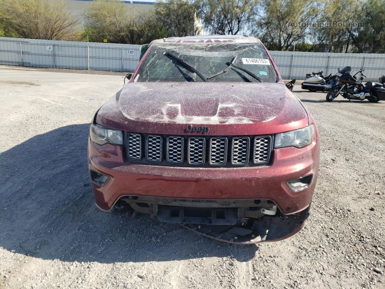 2019 Jeep Grand Cherokee Laredo Бордовый vin: 1C4RJFAG3KC579263