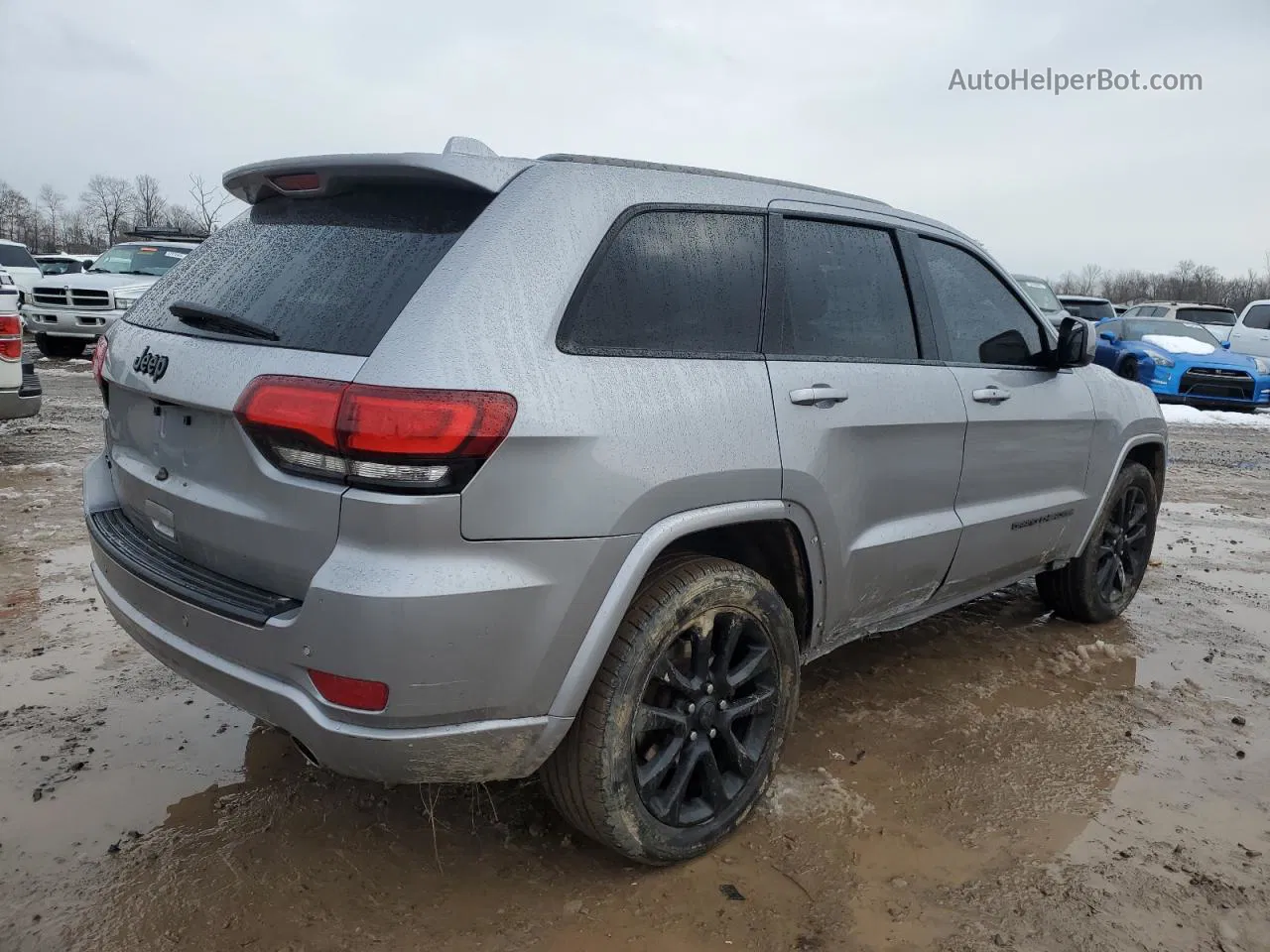 2019 Jeep Grand Cherokee Laredo Серебряный vin: 1C4RJFAG4KC545493