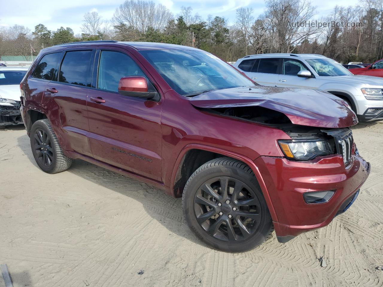 2019 Jeep Grand Cherokee Laredo Red vin: 1C4RJFAG4KC587646