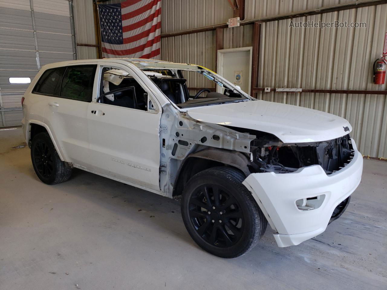 2019 Jeep Grand Cherokee Laredo White vin: 1C4RJFAG4KC589820