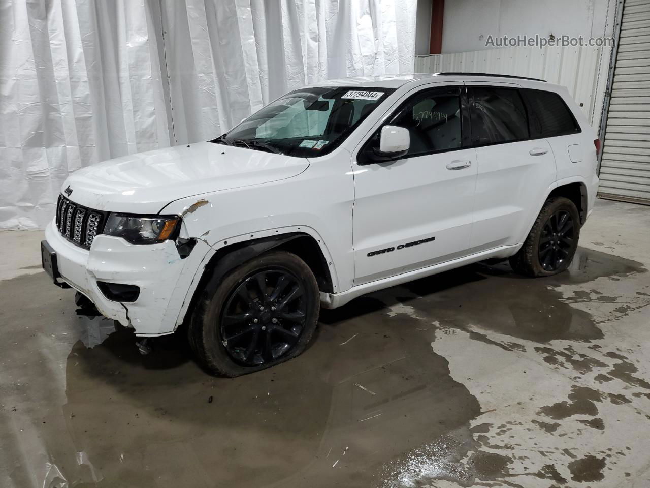 2019 Jeep Grand Cherokee Laredo White vin: 1C4RJFAG4KC825964