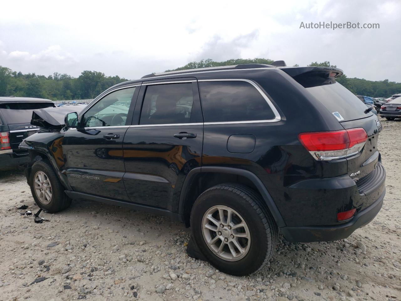 2019 Jeep Grand Cherokee Laredo Черный vin: 1C4RJFAG5KC564912