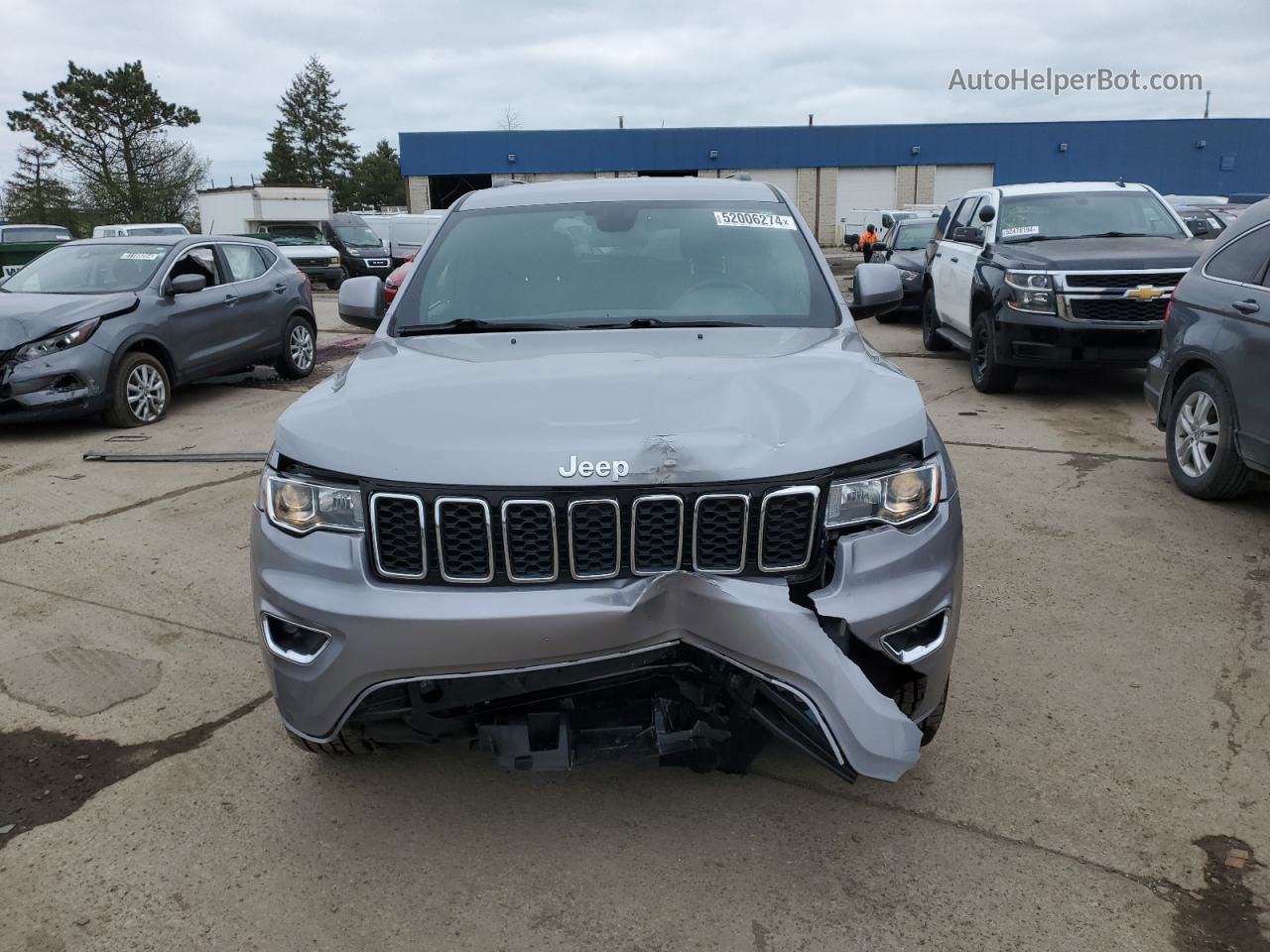 2019 Jeep Grand Cherokee Laredo Silver vin: 1C4RJFAG5KC762860