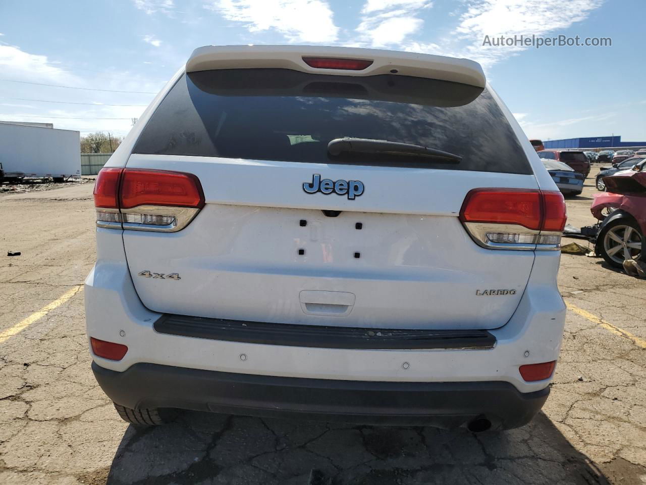 2019 Jeep Grand Cherokee Laredo White vin: 1C4RJFAG5KC823818