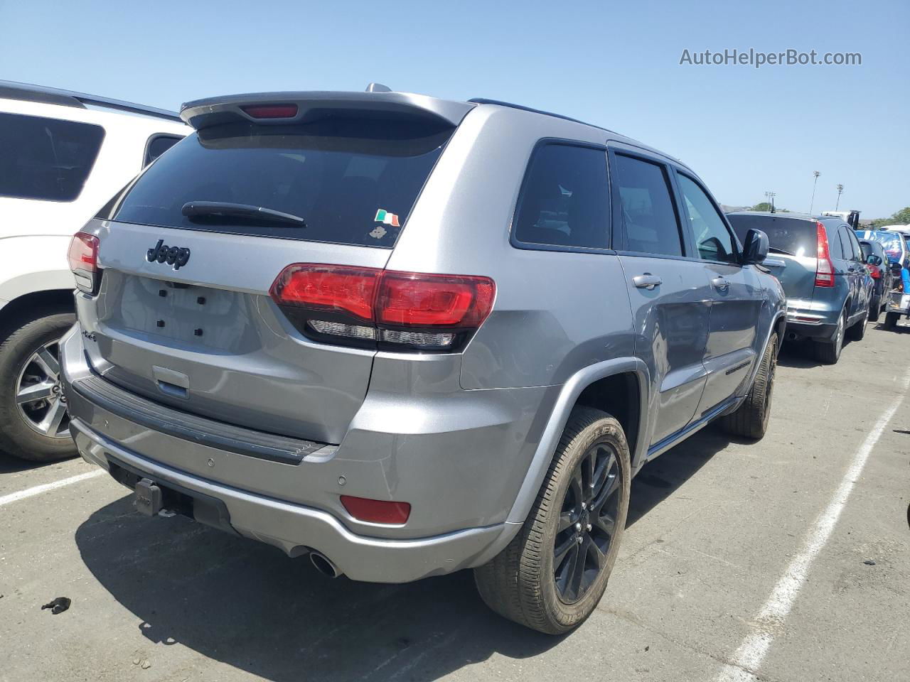 2021 Jeep Grand Cherokee Laredo Silver vin: 1C4RJFAG5MC532903