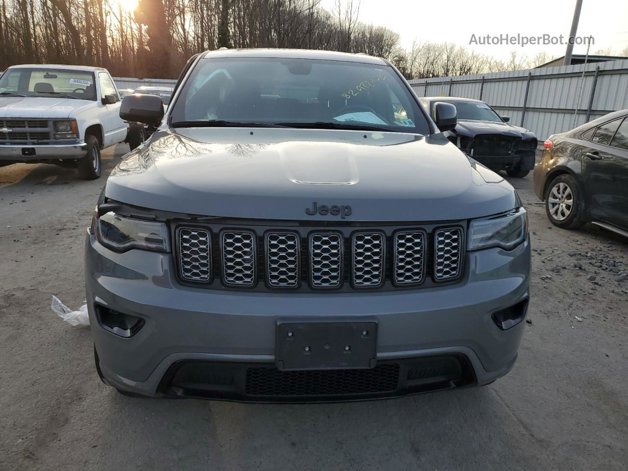 2021 Jeep Grand Cherokee Laredo Gray vin: 1C4RJFAG5MC779502