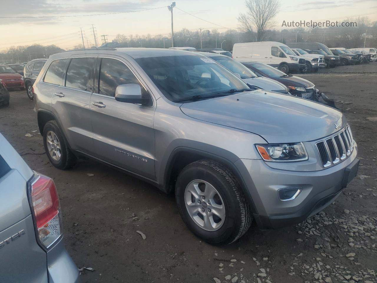 2014 Jeep Grand Cherokee Laredo Gray vin: 1C4RJFAG6EC309352