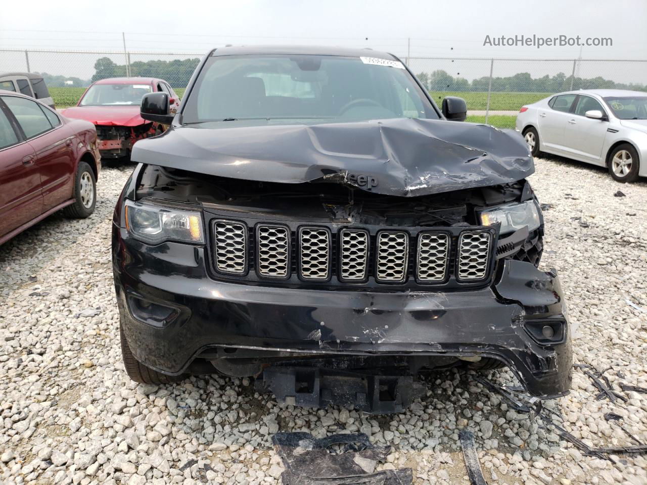 2019 Jeep Grand Cherokee Laredo Black vin: 1C4RJFAG6KC566152