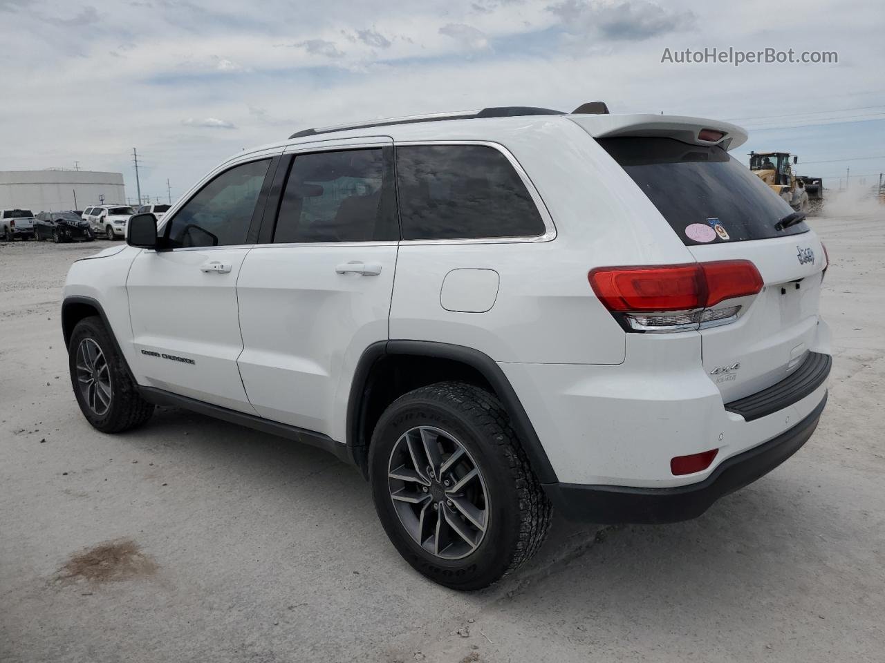 2019 Jeep Grand Cherokee Laredo White vin: 1C4RJFAG6KC570914