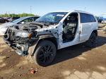 2021 Jeep Grand Cherokee Laredo White vin: 1C4RJFAG6MC737579