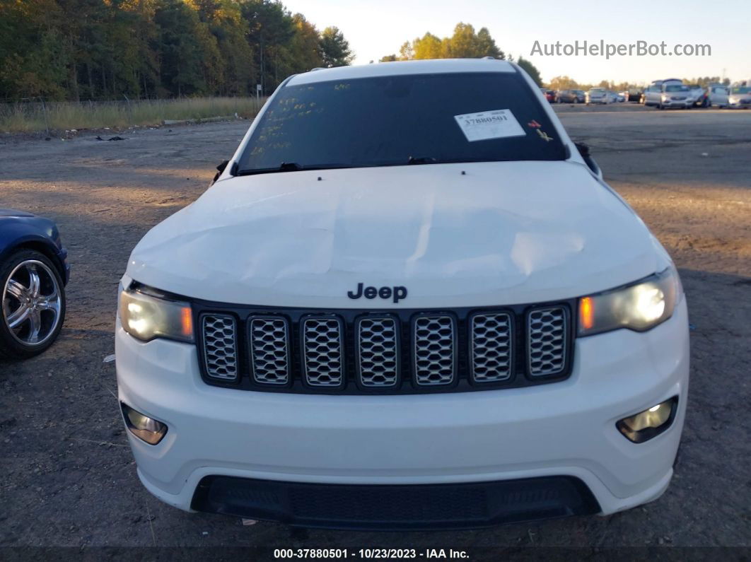 2017 Jeep Grand Cherokee Altitude Белый vin: 1C4RJFAG7HC882491