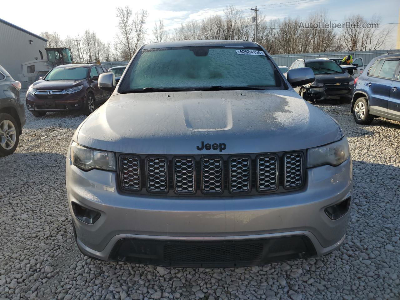 2019 Jeep Grand Cherokee Laredo Silver vin: 1C4RJFAG7KC573790