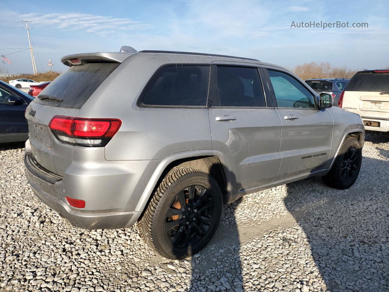 2019 Jeep Grand Cherokee Laredo Silver vin: 1C4RJFAG7KC573790