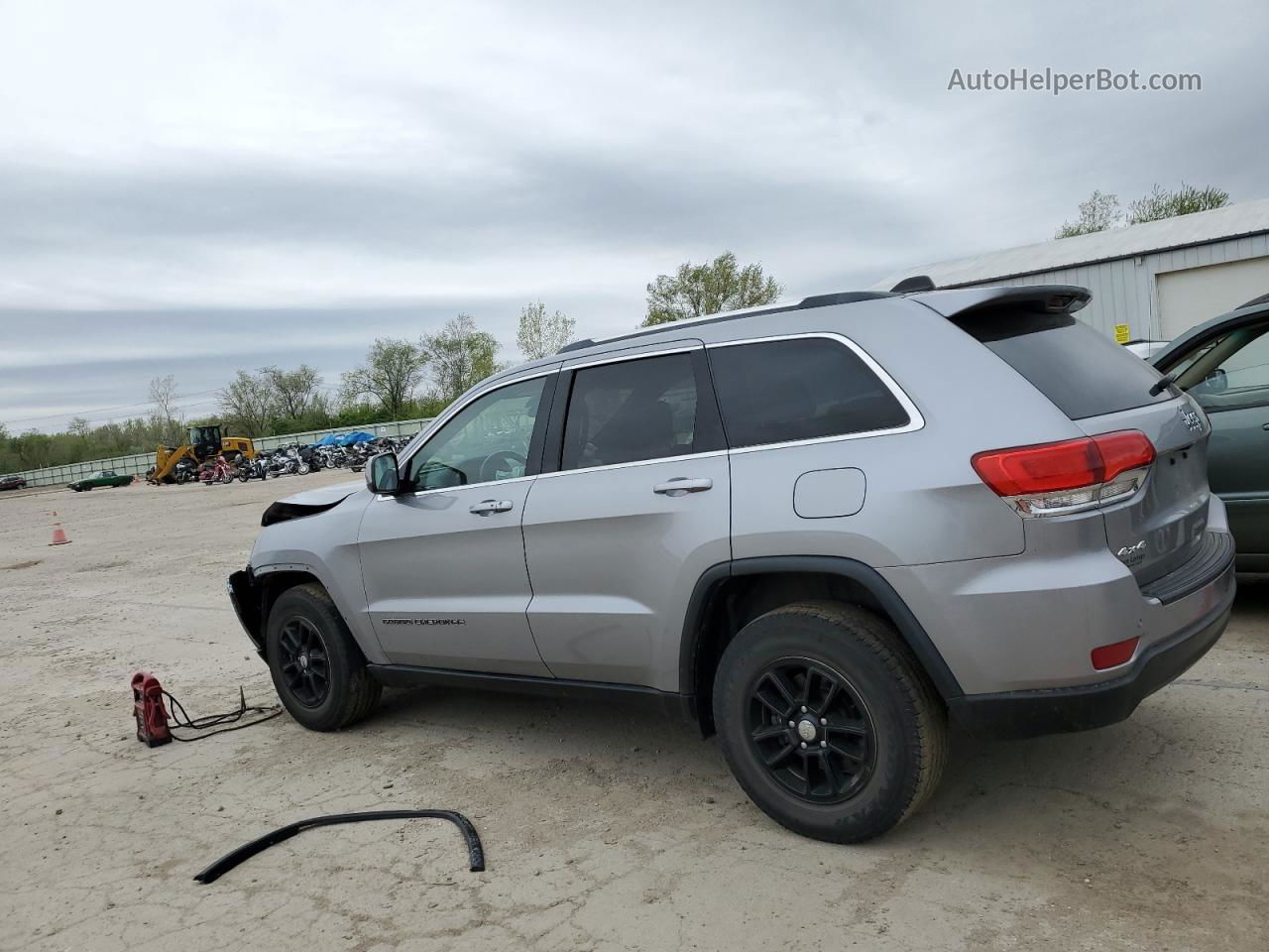 2019 Jeep Grand Cherokee Laredo Tan vin: 1C4RJFAG7KC771575