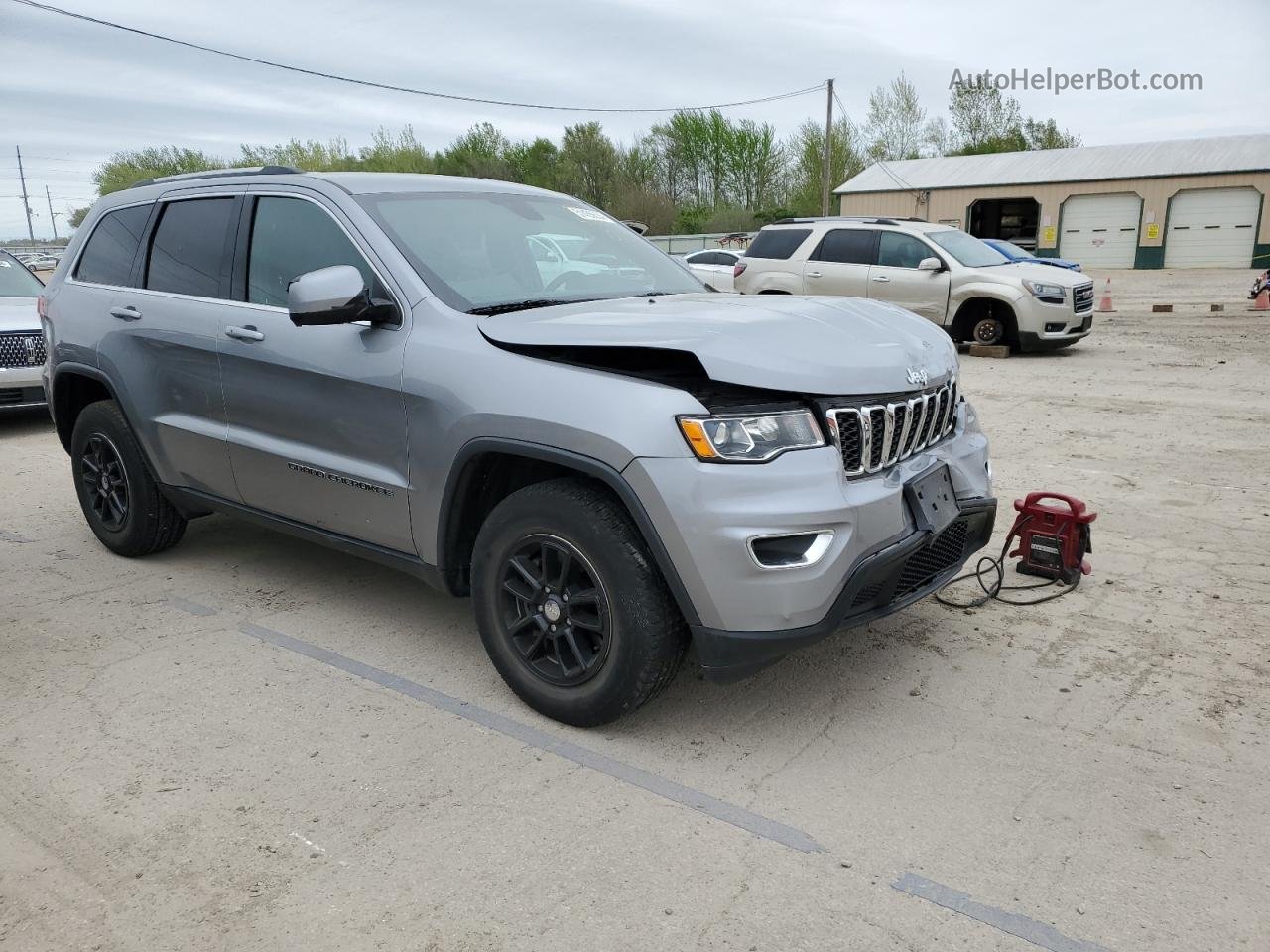 2019 Jeep Grand Cherokee Laredo Желто-коричневый vin: 1C4RJFAG7KC771575