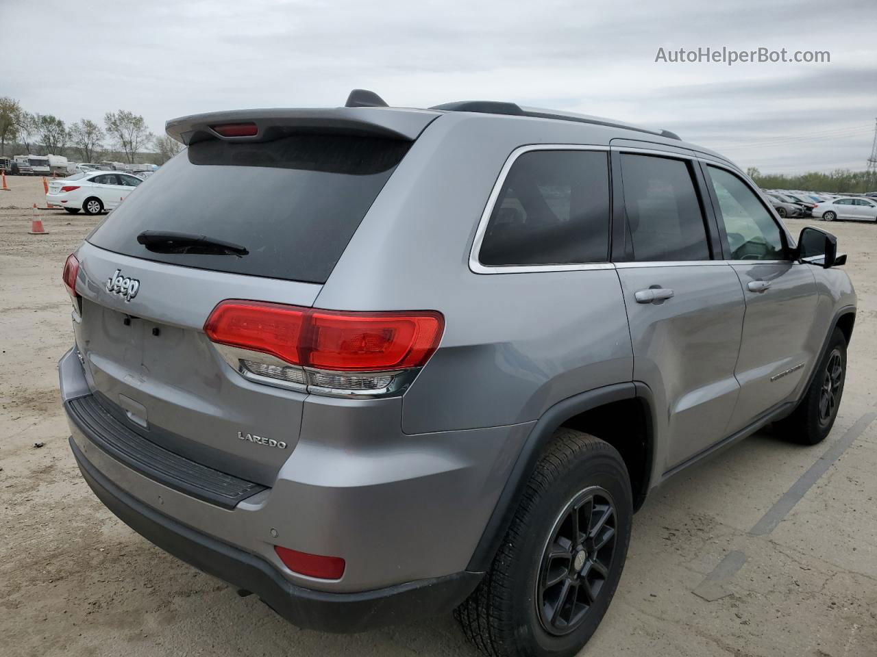 2019 Jeep Grand Cherokee Laredo Tan vin: 1C4RJFAG7KC771575