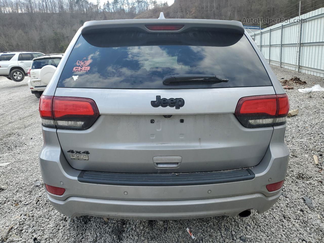 2019 Jeep Grand Cherokee Laredo Gray vin: 1C4RJFAG8KC568355