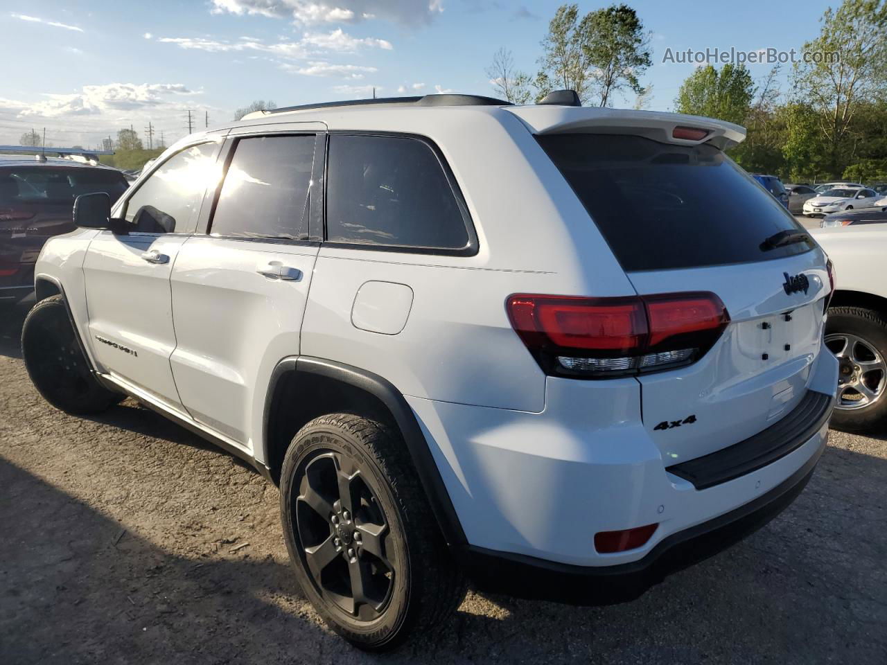 2019 Jeep Grand Cherokee Laredo White vin: 1C4RJFAG9KC546963