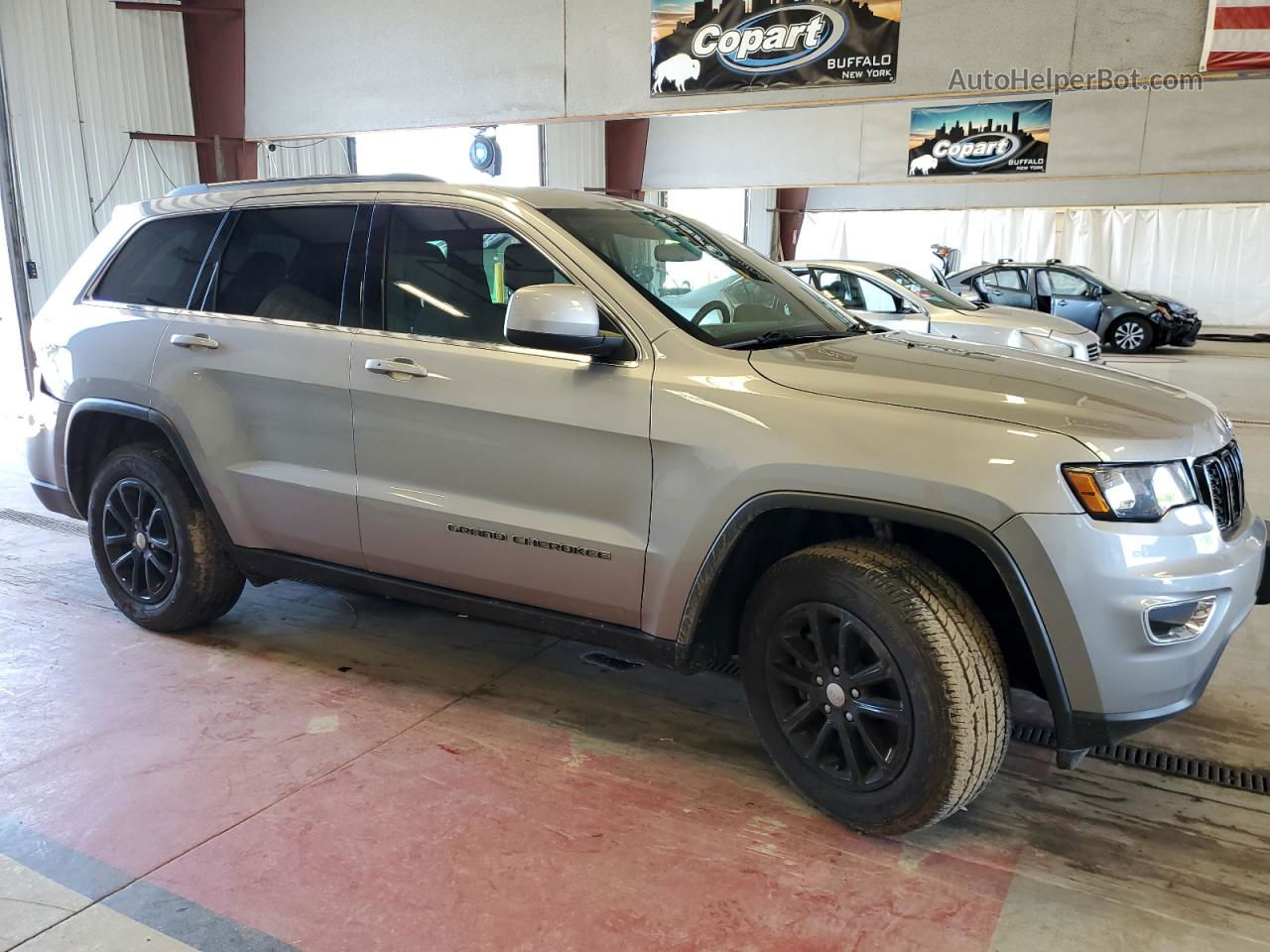 2021 Jeep Grand Cherokee Laredo Silver vin: 1C4RJFAG9MC543080