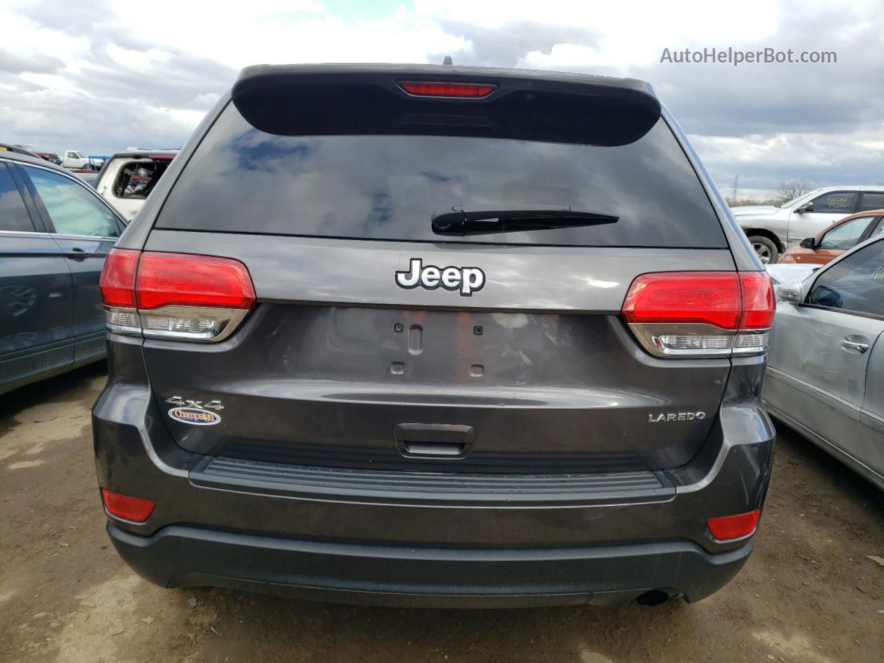 2014 Jeep Grand Cherokee Laredo Gray vin: 1C4RJFAGXEC413102