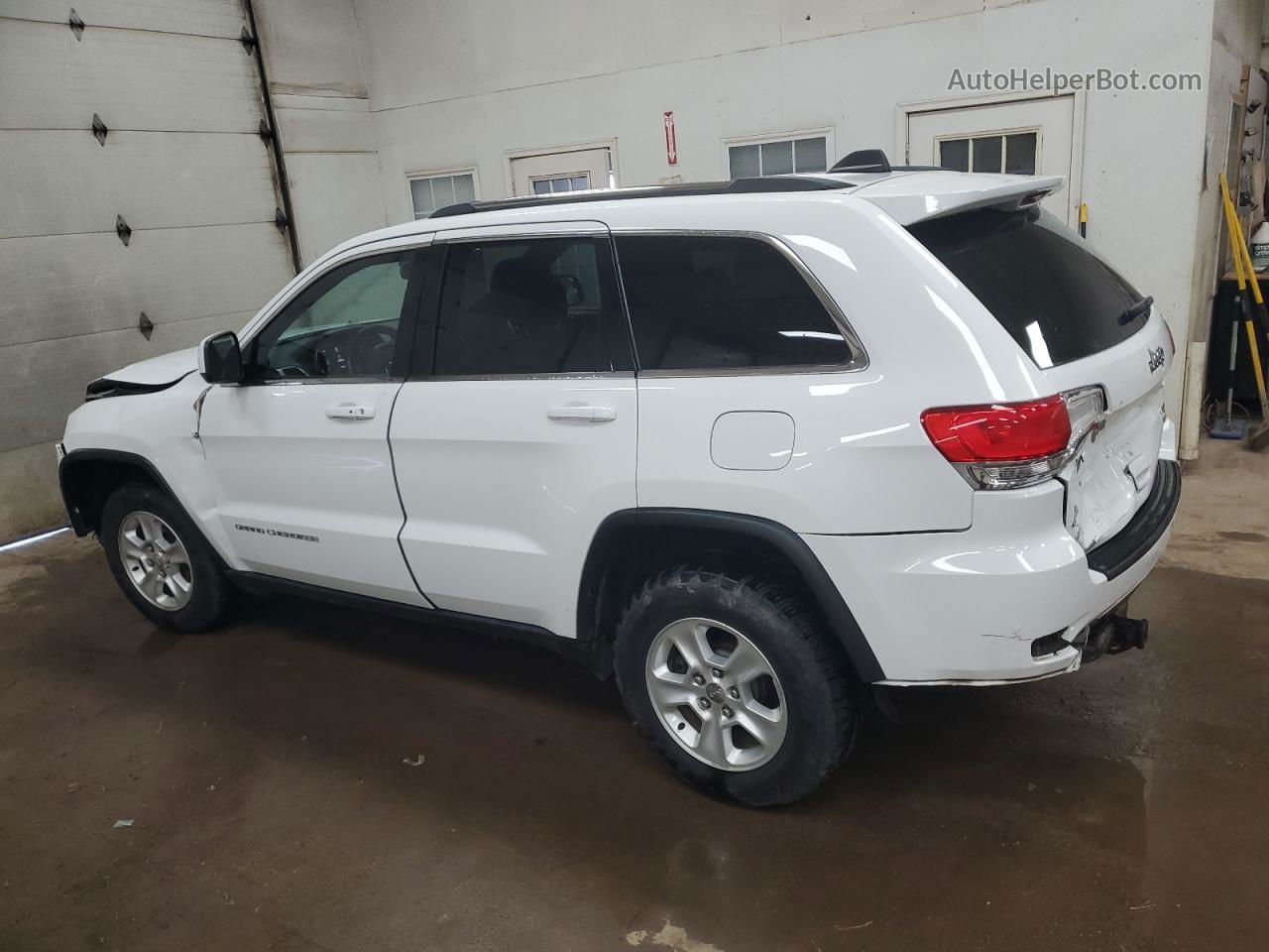 2014 Jeep Grand Cherokee Laredo White vin: 1C4RJFAGXEC414038