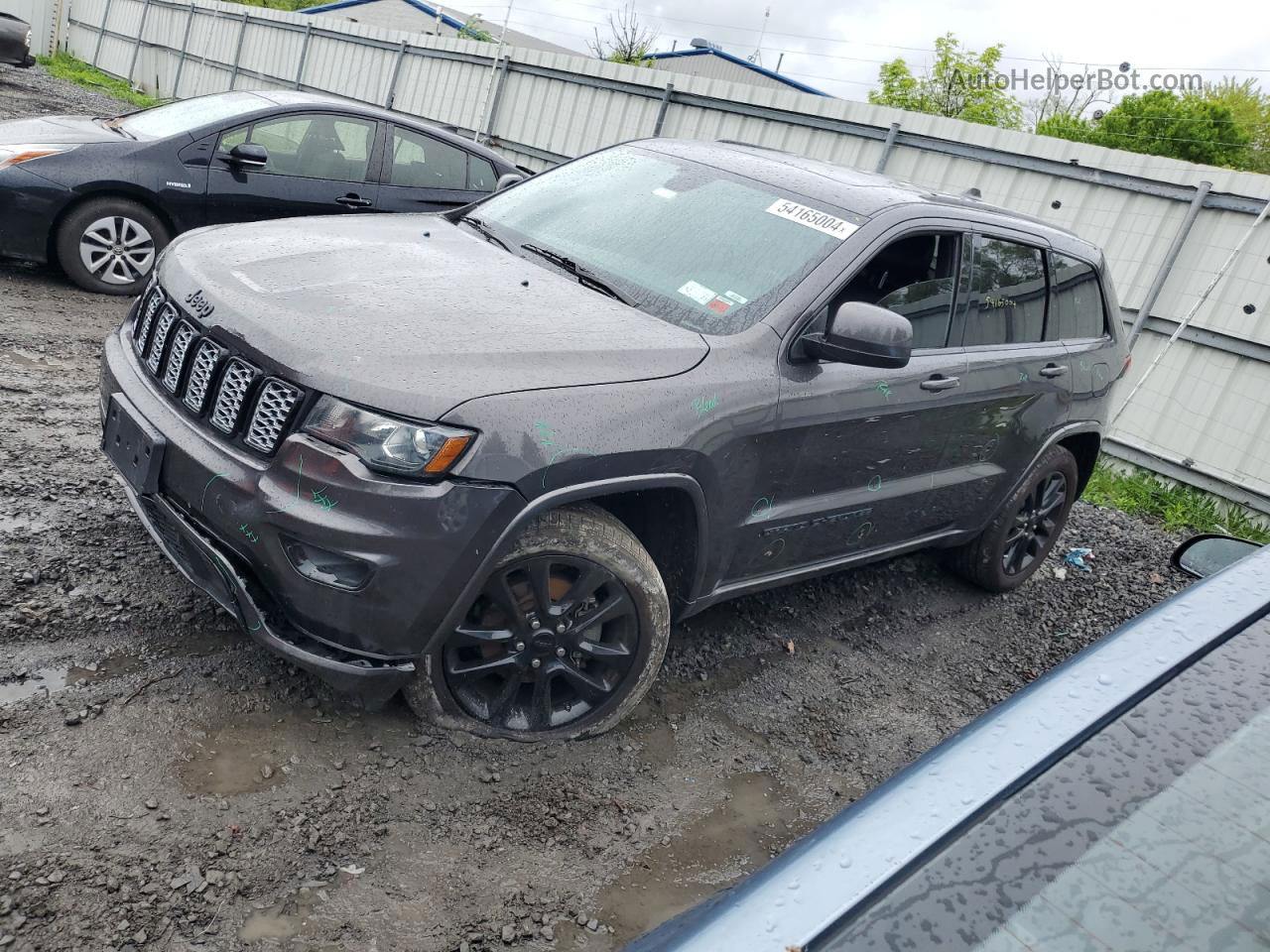 2019 Jeep Grand Cherokee Laredo Gray vin: 1C4RJFAGXKC566137