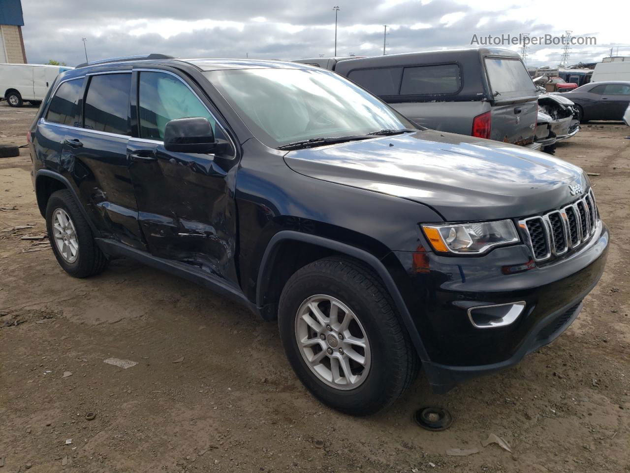 2019 Jeep Grand Cherokee Laredo Black vin: 1C4RJFAGXKC767309