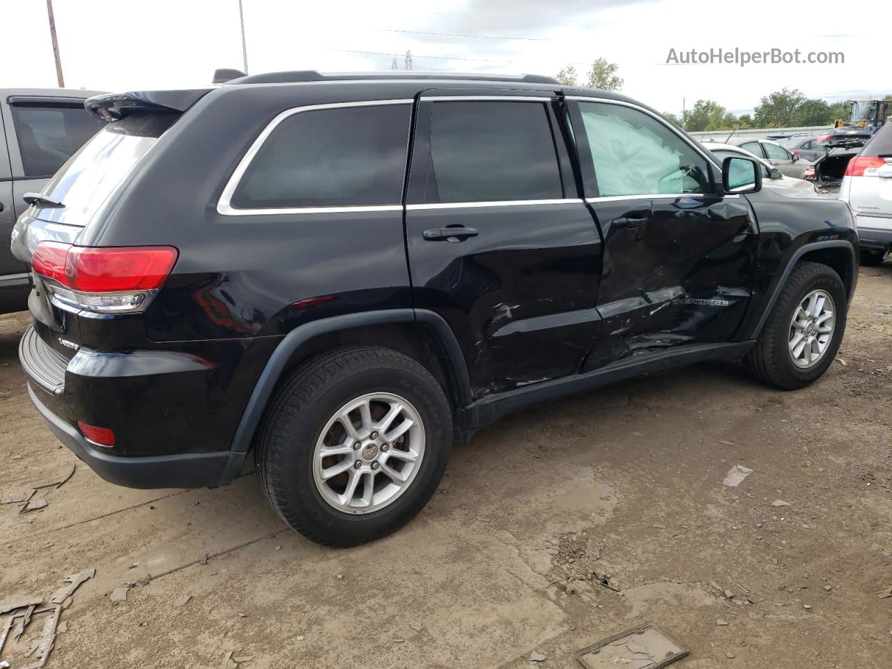 2019 Jeep Grand Cherokee Laredo Черный vin: 1C4RJFAGXKC767309