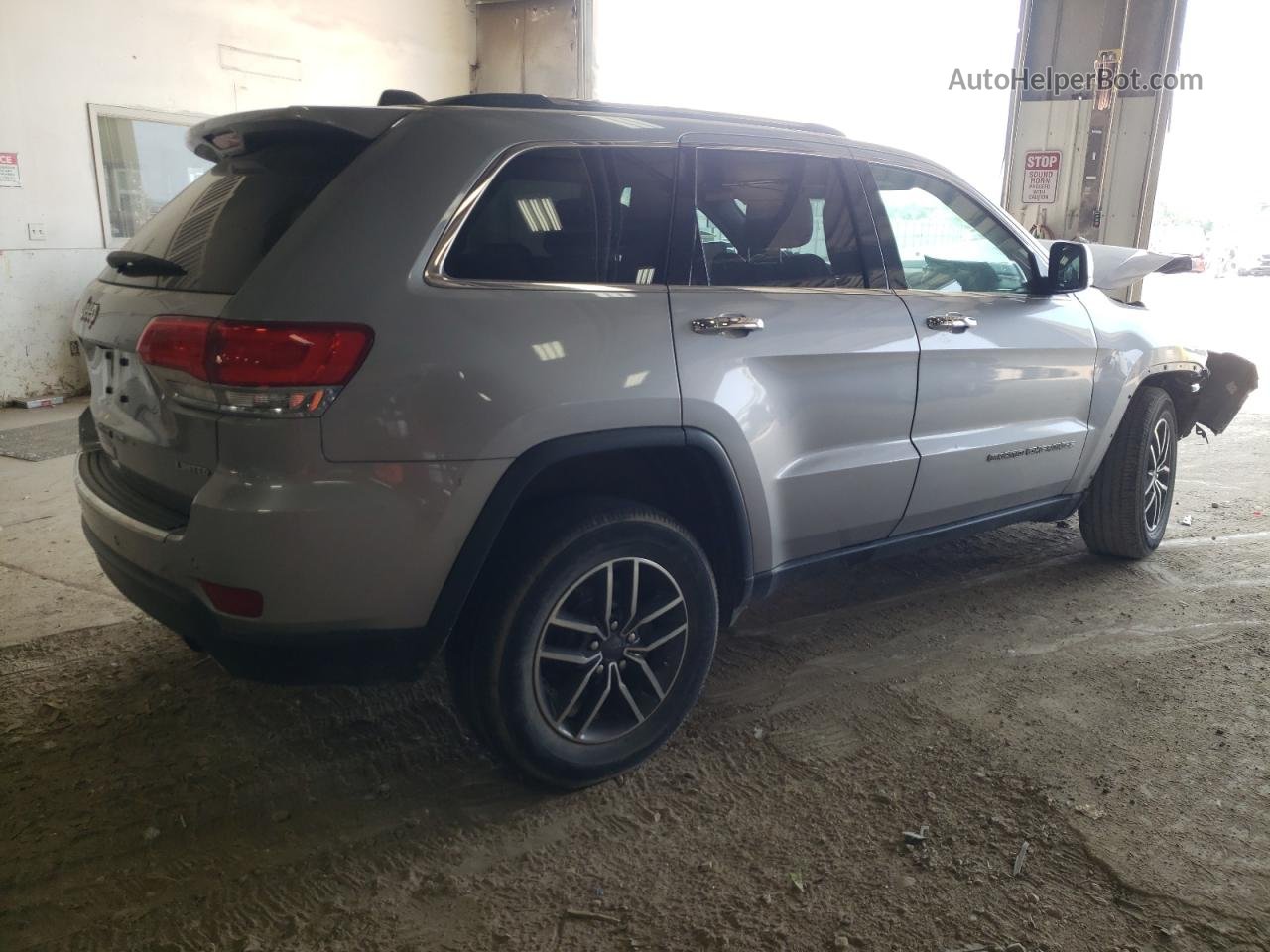 2019 Jeep Grand Cherokee Limited Silver vin: 1C4RJFBG8KC666297