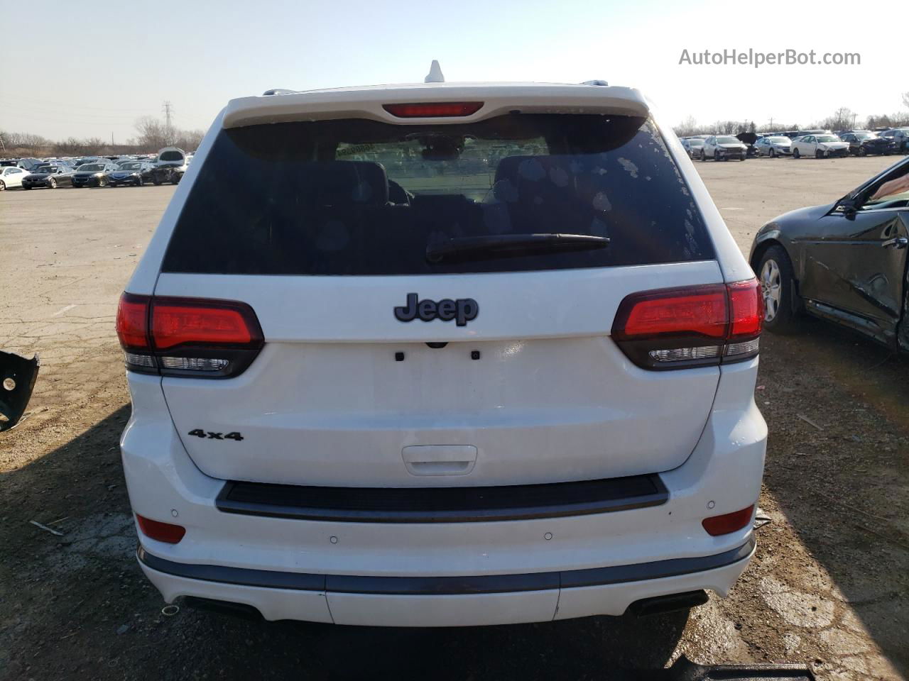 2019 Jeep Grand Cherokee Overland White vin: 1C4RJFCG0KC620915