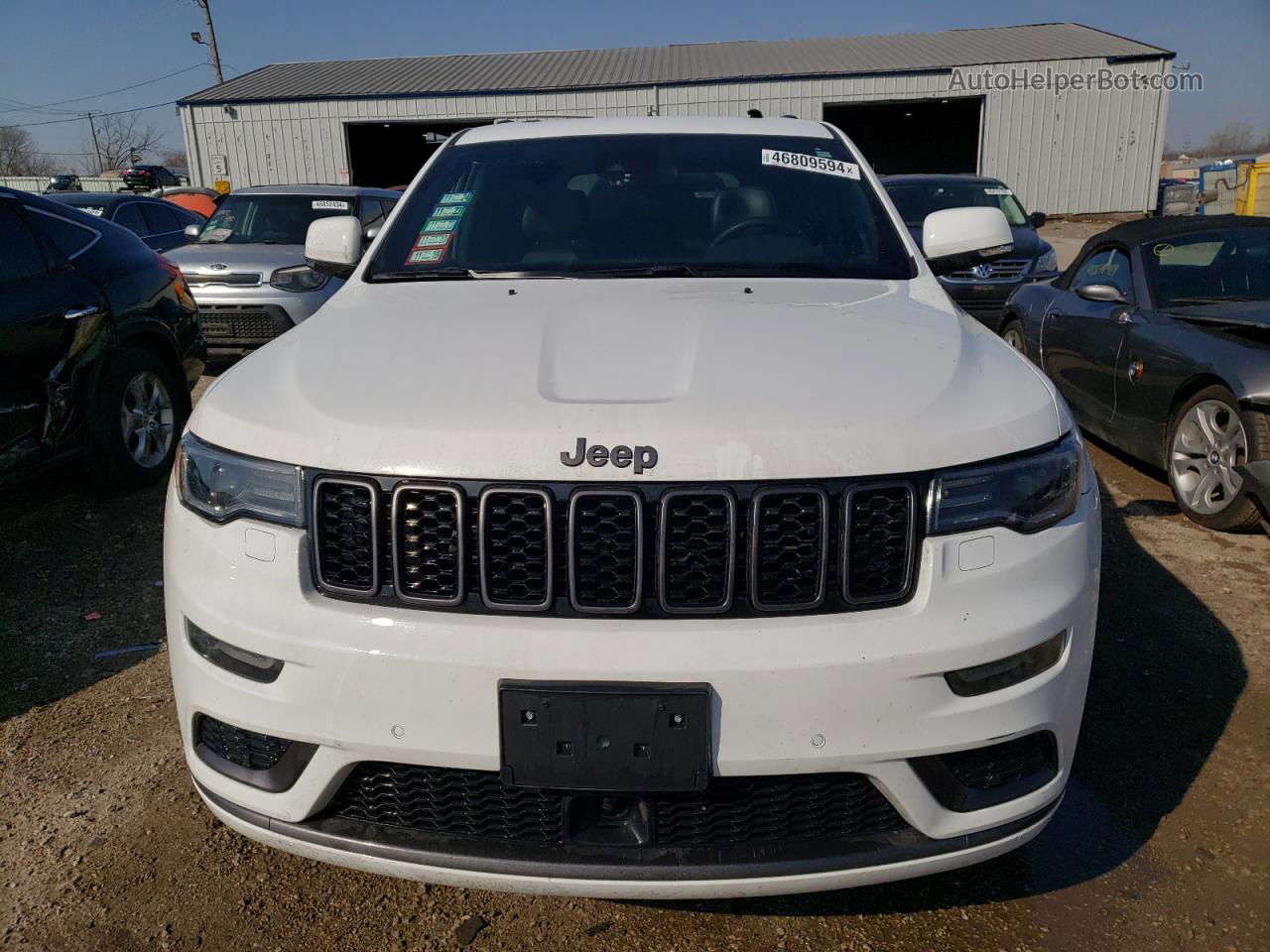 2019 Jeep Grand Cherokee Overland White vin: 1C4RJFCG0KC620915