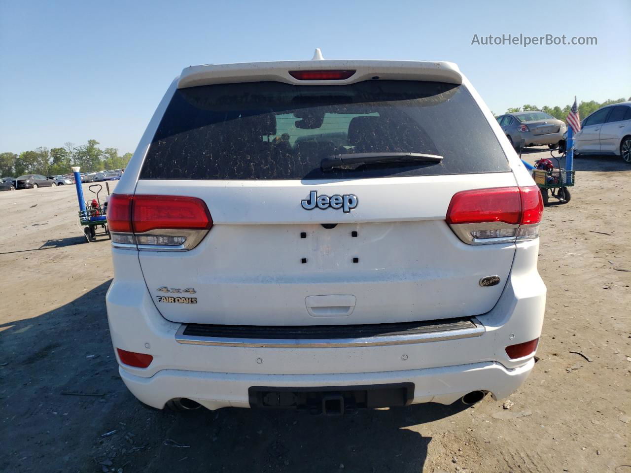 2021 Jeep Grand Cherokee Overland White vin: 1C4RJFCG5MC658899