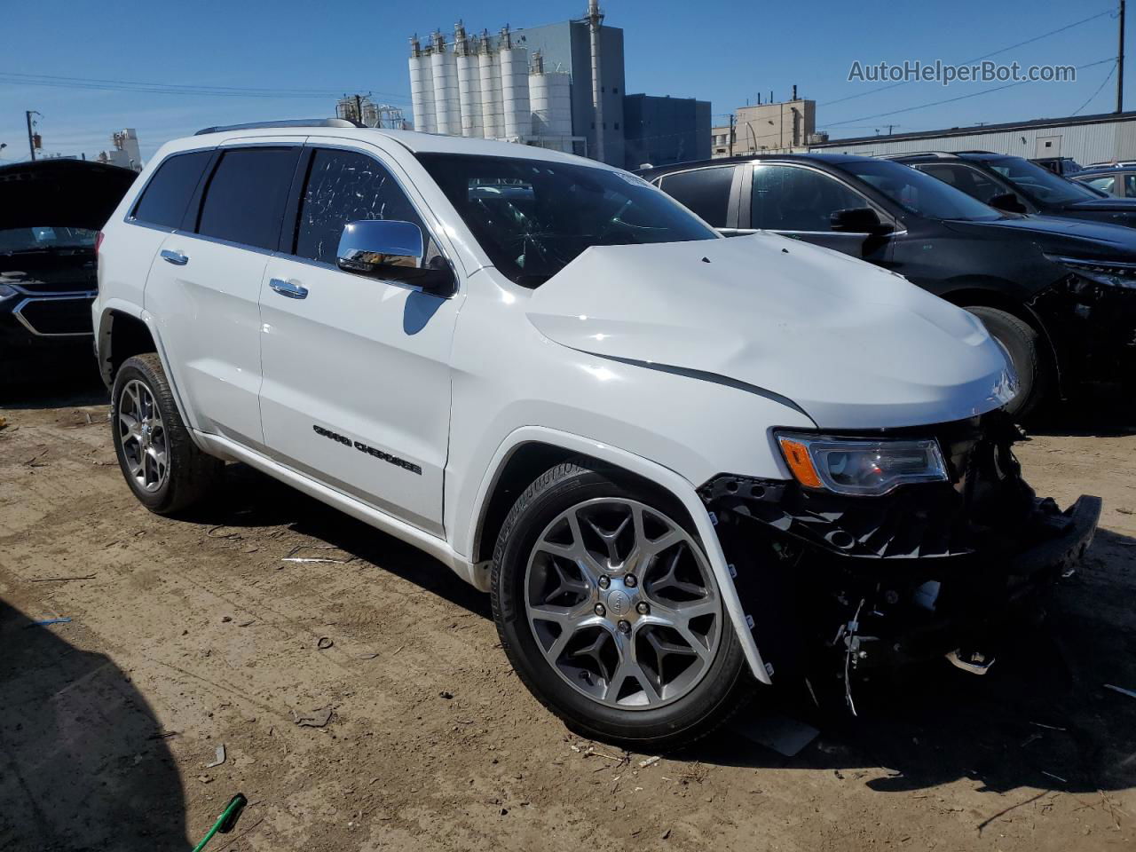 2021 Jeep Grand Cherokee Overland White vin: 1C4RJFCG8MC600799