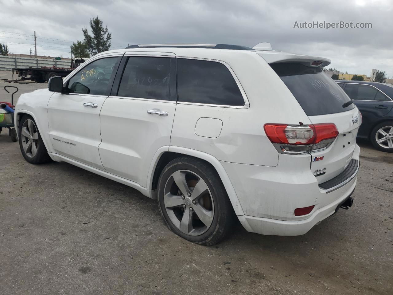 2014 Jeep Grand Cherokee Overland White vin: 1C4RJFCM2EC417535