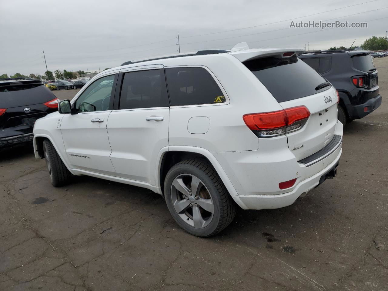 2014 Jeep Grand Cherokee Overland White vin: 1C4RJFCT8EC105386